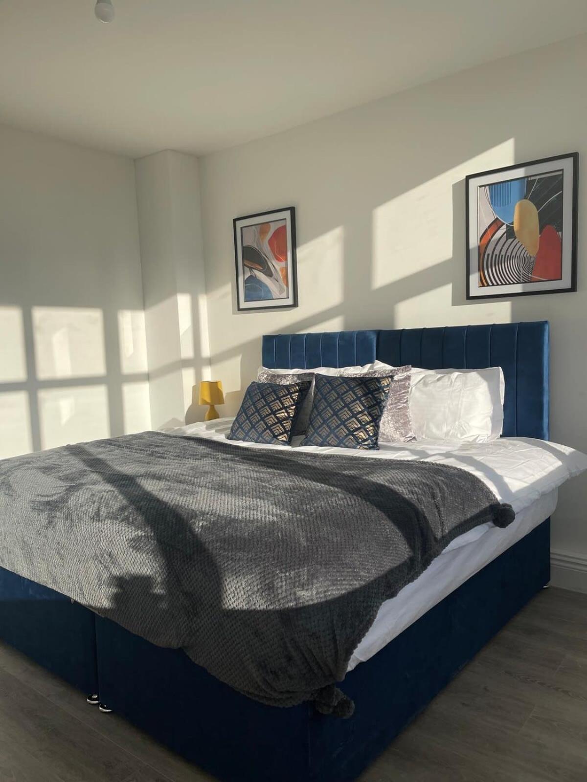 2 Bedroom Apartment - Flitwick - Contractor Friendly - Tourist Ready - Full Kitchen - Wifi - Smart Tv - Sofa Bed - Free Parking - Ideal For Short Or Long Stays Exteriör bild